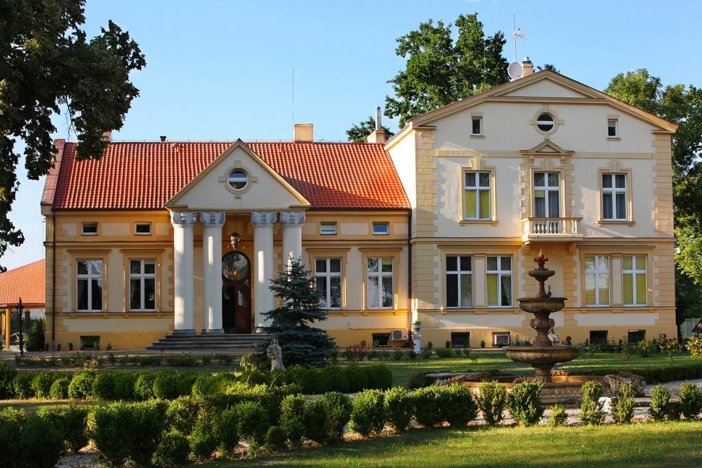 Palac Piorunow & Spa Hotel Kwiatkowice Exterior photo